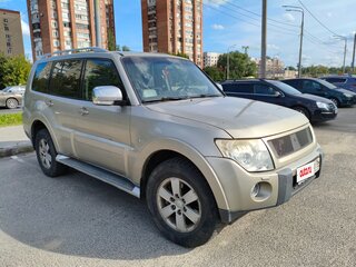 2008 Mitsubishi Pajero IV, бежевый, 1350000 рублей, вид 4