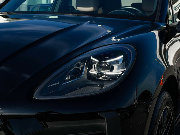 2020 Porsche Macan I Рестайлинг, чёрный, 4468227 рублей - вид 21
