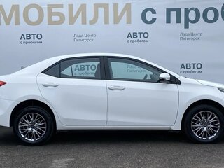 2013 Toyota Corolla XI (E160, E170, E180), белый, 1450000 рублей, вид 4