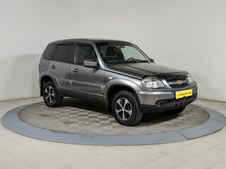 2020 Chevrolet Niva I Рестайлинг, серый, 649900 рублей, вид 1