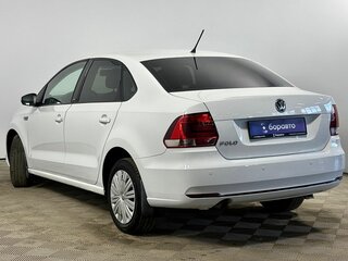2016 Volkswagen Polo V Рестайлинг, белый, 1210000 рублей, вид 3