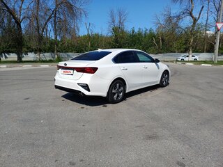 2019 Kia Cerato IV, белый, 2050000 рублей, вид 5