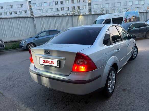 2006 Ford Focus II, серебристый - вид 4