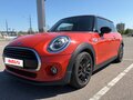 2021 Mini Hatch Cooper III (F55/F56) Рестайлинг, оранжевый, 2150000 рублей - вид 2