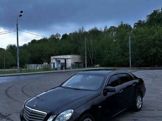 2010 Mercedes-Benz E-Класс 200 5G-Tronic IV (W212, S212, C207), чёрный, 1270000 рублей, вид 2