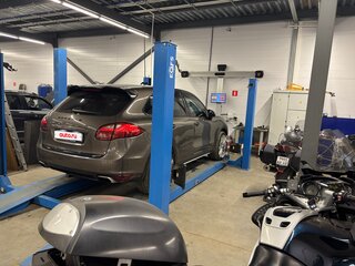 2012 Porsche Cayenne Diesel II (958), коричневый, 2800000 рублей, вид 5