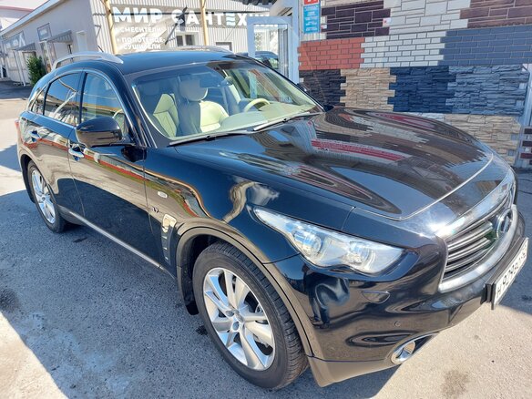 2015 Infiniti QX70, чёрный, 2800000 рублей - вид 12