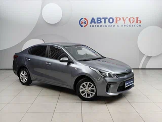 2017 Kia Rio IV, серый, 1084000 рублей, вид 1