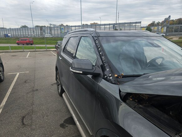 2019 Ford Explorer V Рестайлинг 2, серый, 2900000 рублей - вид 12