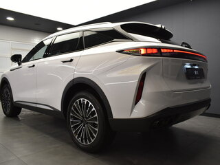 2025 Exeed RX, белый, 4100000 рублей, вид 3