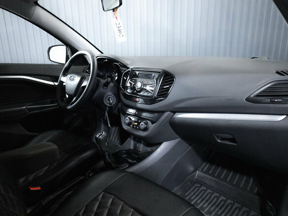 2016 Lada (ВАЗ) Vesta I, серебристый, 690000 рублей - вид 14