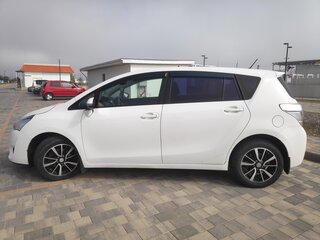 2013 Toyota Verso I Рестайлинг, белый, 1350000 рублей, вид 3