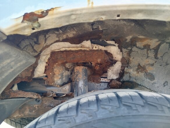 2004 Ford Escape I Рестайлинг, серый - вид 14