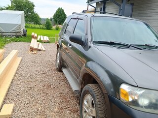 2004 Ford Escape I Рестайлинг, серый, 611111 рублей, вид 4