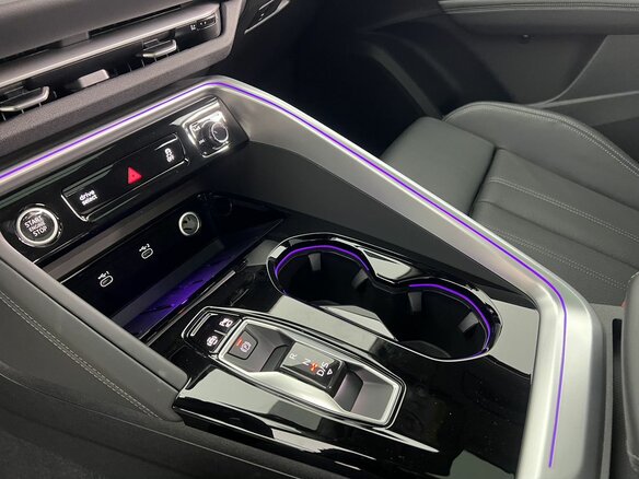 2025 Audi Q5 40 TDI III (GU), белый, 8740000 рублей - вид 15