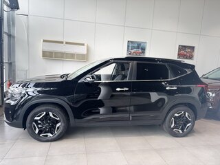2026 Kia Seltos I Рестайлинг, чёрный, 3045000 рублей, вид 4