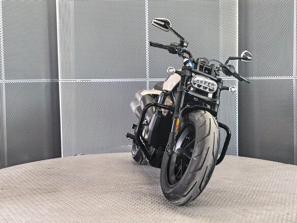 2023 Harley-Davidson Sportster S, белый, 1477000 рублей - вид 2