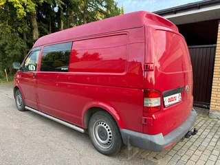 2013 Volkswagen Transporter T5 Рестайлинг, красный, 1800000 рублей, вид 3