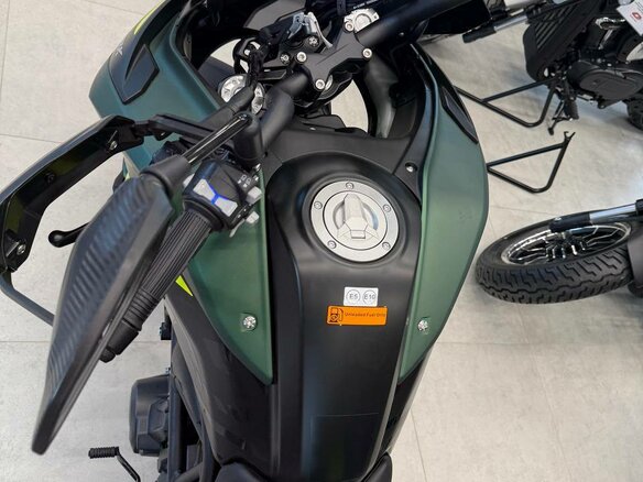 2026 Benelli TRK 702 X, зелёный, 739000 рублей - вид 4