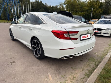 2019 Honda Accord X, белый, 1999999 рублей, вид 4