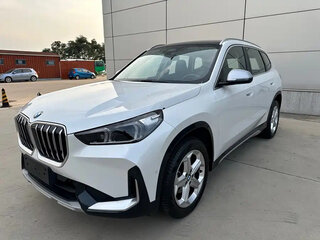 2023 BMW X1 Long 20Li sDrive III (U11/U12), белый, 2650000 рублей, вид 3