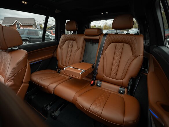 2023 BMW X7 40d I (G07) Рестайлинг, чёрный, 13000000 рублей - вид 28