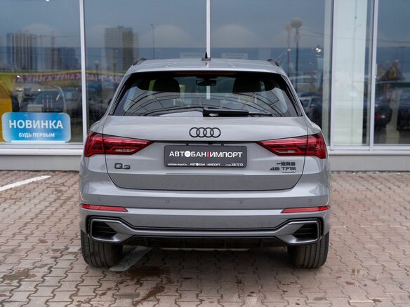 2025 Audi Q3 45 TFSI II (F3), серый, 4749900 рублей - вид 3