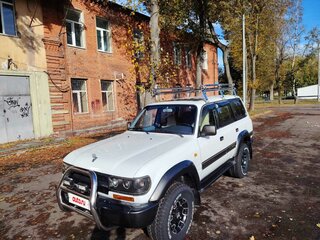1990 Toyota Land Cruiser 80 Series, белый, 2750000 рублей, вид 1