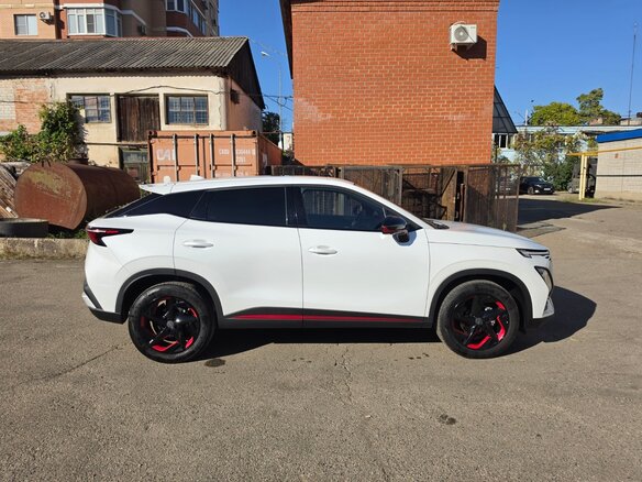 2024 Omoda C5 I, белый, 2250000 рублей - вид 6