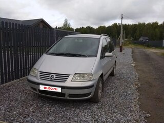 2002 Volkswagen Sharan I Рестайлинг, серебристый, 338000 рублей, вид 4