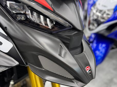 2026 Ducati Multistrada V4, красный, 4600000 рублей, вид 4