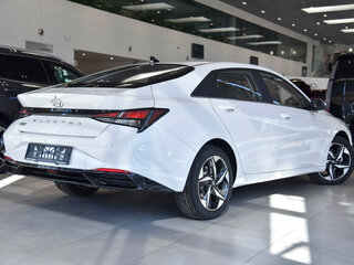 2026 Hyundai Elantra VII (CN7) Рестайлинг, белый, 2523320 рублей, вид 4