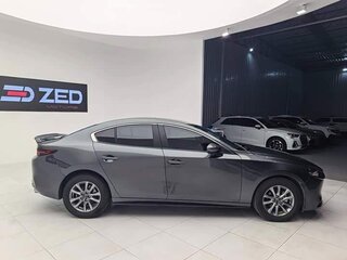 2022 Mazda 3 Axela IV (BP), серый, 1209999 рублей, вид 4