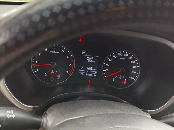 2022 Kia Rio IV Рестайлинг, белый, 1500000 рублей - вид 11