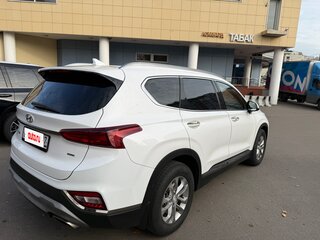 2020 Hyundai Santa Fe IV, белый, 2600000 рублей, вид 4