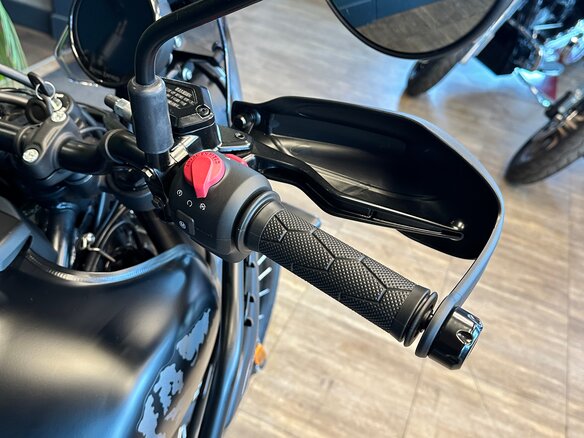 2026 Royal Enfield Himalayan, чёрный, 620000 рублей - вид 5