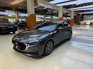 2023 Mazda 3 Axela IV (BP), серебристый, 1430000 рублей, вид 1