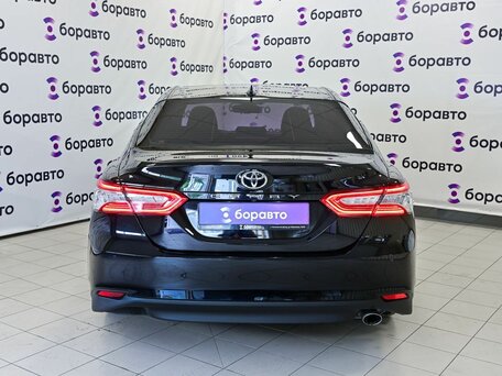 2020 Toyota Camry VIII (XV70), чёрный, 3000000 рублей, вид 5