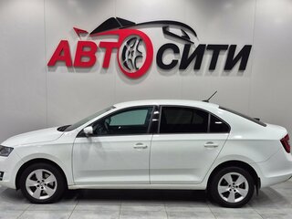 2018 Skoda Rapid I Рестайлинг, белый, 1430000 рублей, вид 4
