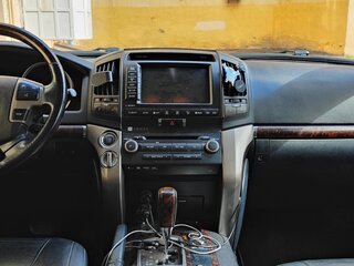 2011 Toyota Land Cruiser 200 Series, чёрный, 3100000 рублей, вид 4