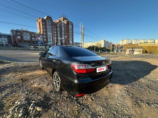 2016 Toyota Camry VII (XV50) Рестайлинг, чёрный, 1980000 рублей, вид 4