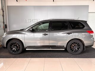2014 Nissan Pathfinder IV, серый, 1749000 рублей, вид 4