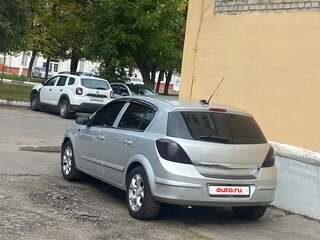 2004 Opel Astra H, серебристый, 260000 рублей, вид 5