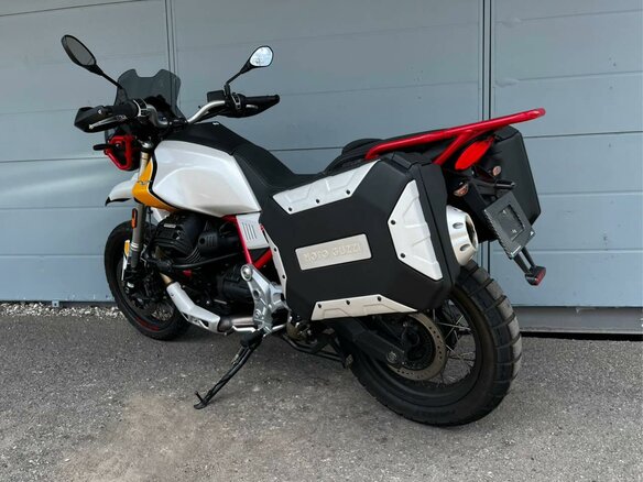 2019 Moto Guzzi V85 TT, белый, 695000 рублей - вид 4
