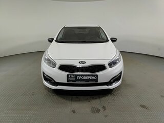 2017 Kia Ceed II Рестайлинг, белый, 1438000 рублей, вид 2