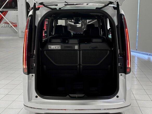 2022 Honda Stepwgn Spada VI, белый, 2897000 рублей - вид 13