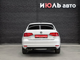 2016 Volkswagen Jetta VI Рестайлинг, белый, 1500000 рублей, вид 5