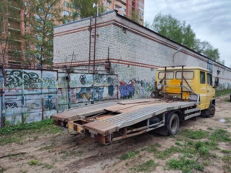 1996 Mercedes-Benz T1, жёлтый, 1300000 рублей, вид 4