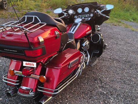 2013 Harley-Davidson Electra Glide, красный, 1550000 рублей, вид 4