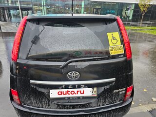 2010 Toyota ISis I Рестайлинг, чёрный, 880000 рублей, вид 5